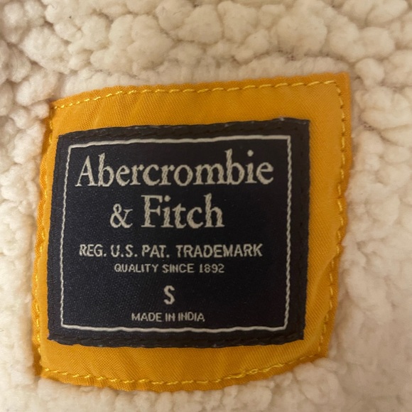 Abercrombie & Fitch Sherpa-Lined Military Parka mustard yellow size small - Picture 7 of 9